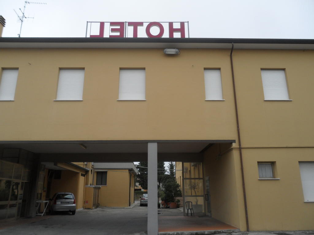 Hotel Autostop Duardi Bertinoro Exterior foto